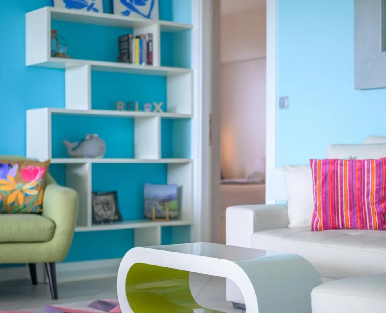 Apartment Les Miradors, Charmant Appartement De 2 Chambres En Rdc, Jardin Privatif, Piscine, Vue Mer Et Parking Menton
